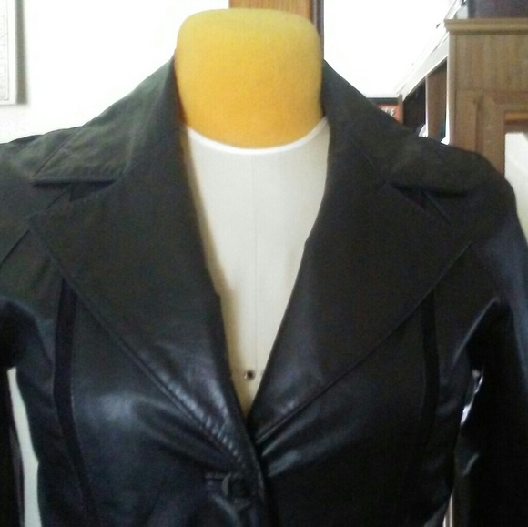 Vintage Montgomery Ward Tannery Black Leather Long Coat/Recently Dry Cleaned - Picture 5 of 8